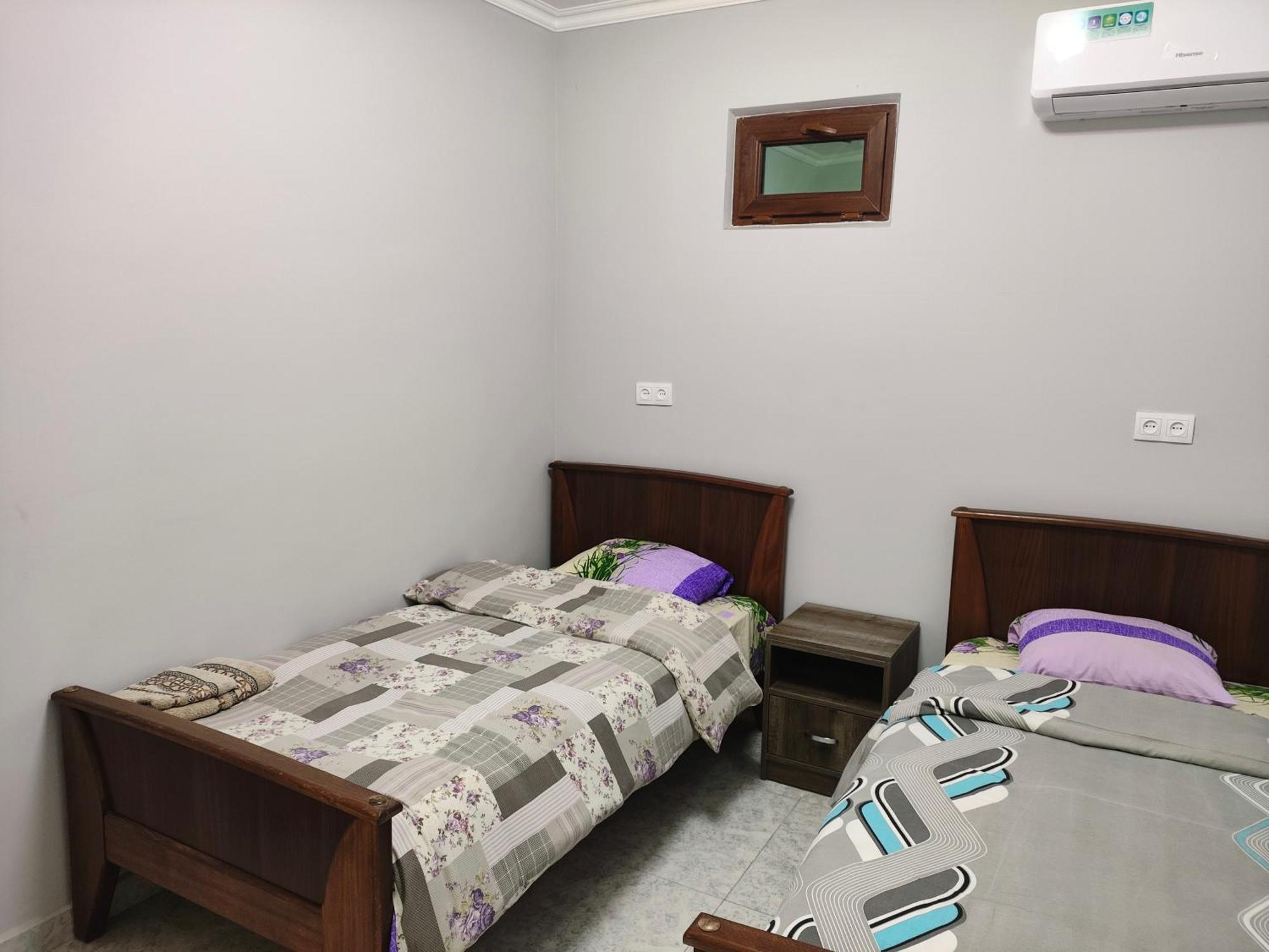 Apex Rest House Of 10 Rooms And Pool Ереван Екстериор снимка